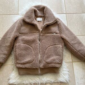 Aritzia Wilfred Teddy Jacket Small